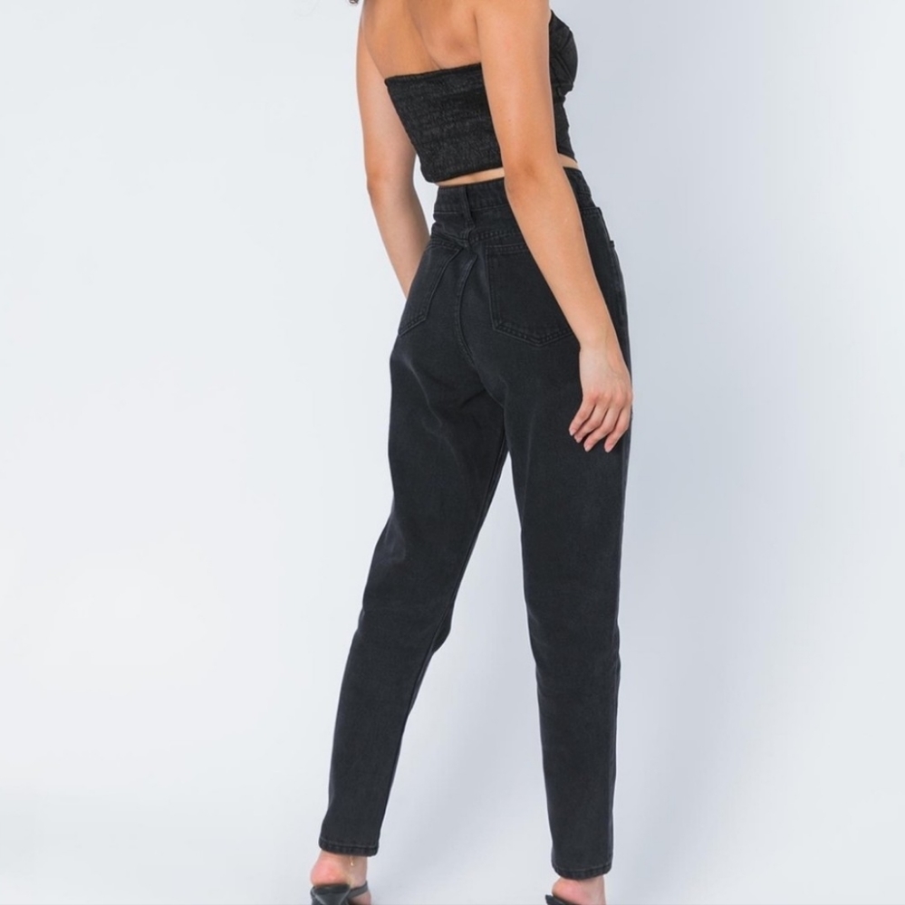 🔥Hot Pick🔥 Princess Polly distressed black twerk jeans. FITS SMALL waist 34 in
